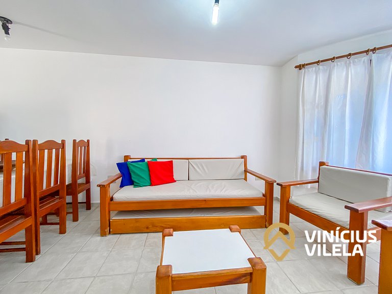 Casa com 2 suítes (ambas com ar split) e internet privativa