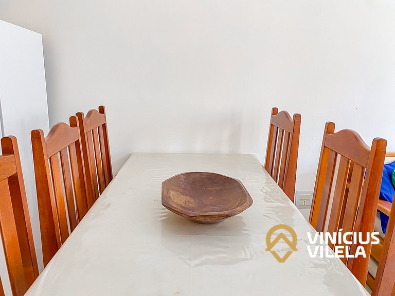 Casa com 2 suítes (ambas com ar split) e internet privativa