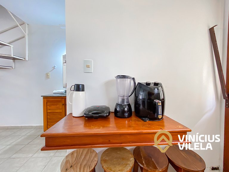 Casa com 2 suítes (ambas com ar split) e internet privativa