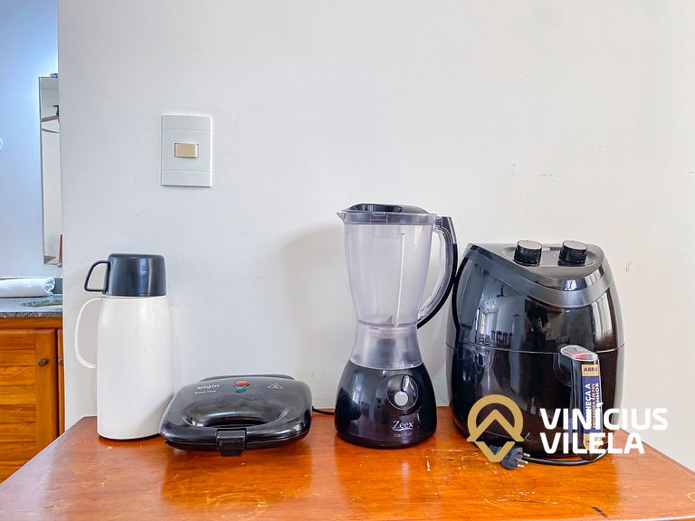 Casa com 2 suítes (ambas com ar split) e internet privativa