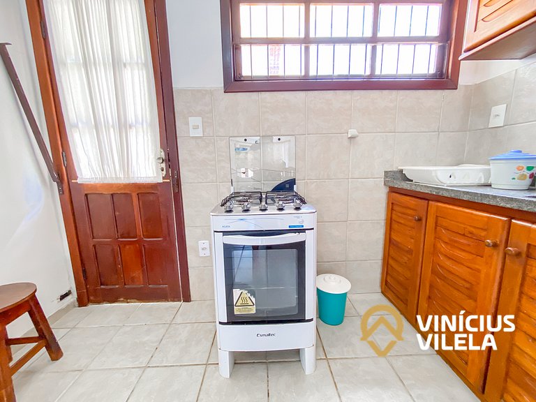 Casa com 2 suítes (ambas com ar split) e internet privativa