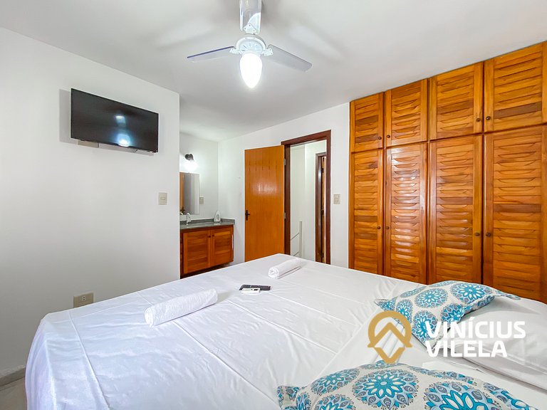 Casa com 2 suítes (ambas com ar split) e internet privativa