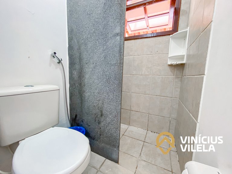 Casa com 2 suítes com ar, Net privativa 300MBPS.