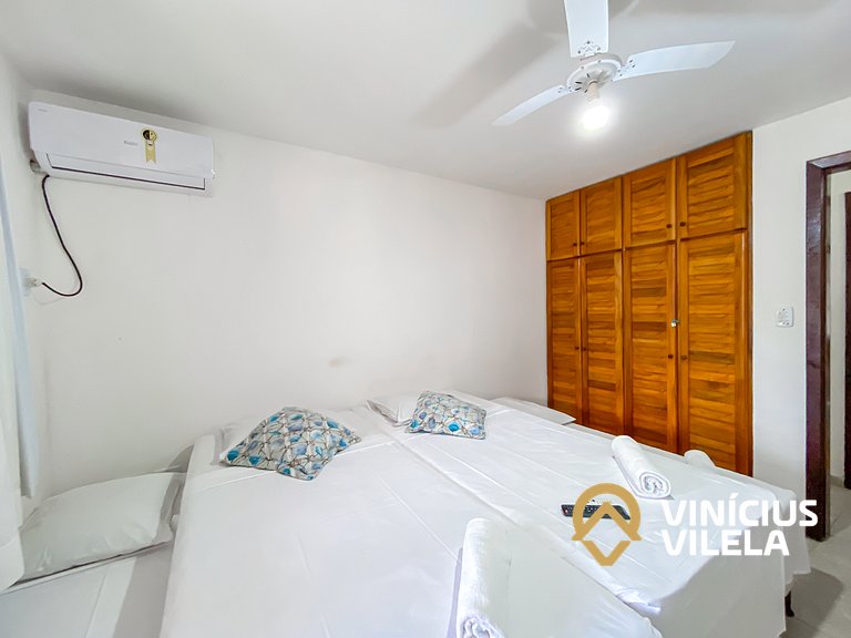 Casa com 2 suítes (ambas com ar split) e internet privativa