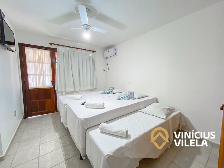 Casa com 2 suítes com ar, Net privativa 300MBPS.