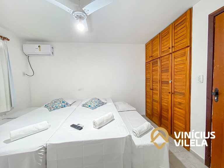 Casa com 2 suítes (ambas com ar split) e internet privativa