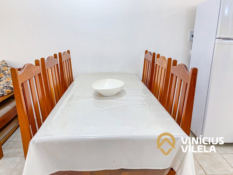 Casa com 2 suítes (ambas com ar split) e internet privativa