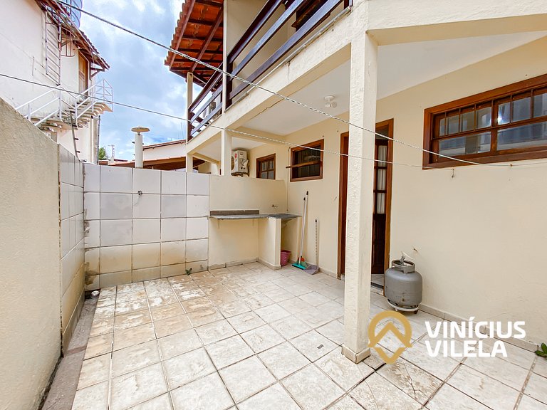 Casa com 2 suítes com ar, Net privativa 300MBPS.