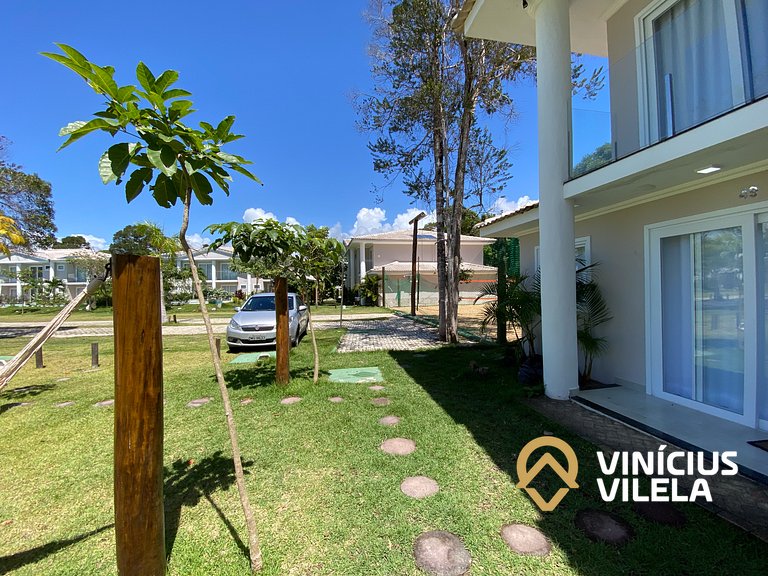 Casa com 3 suítes, sala climatizada, área gourmet privativa,
