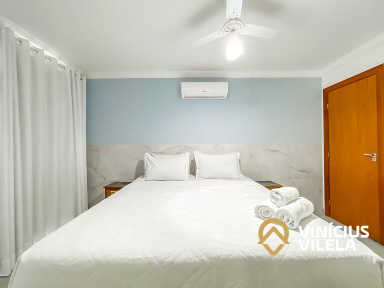 Casa com 3 suítes, sala climatizada, área gourmet privativa,