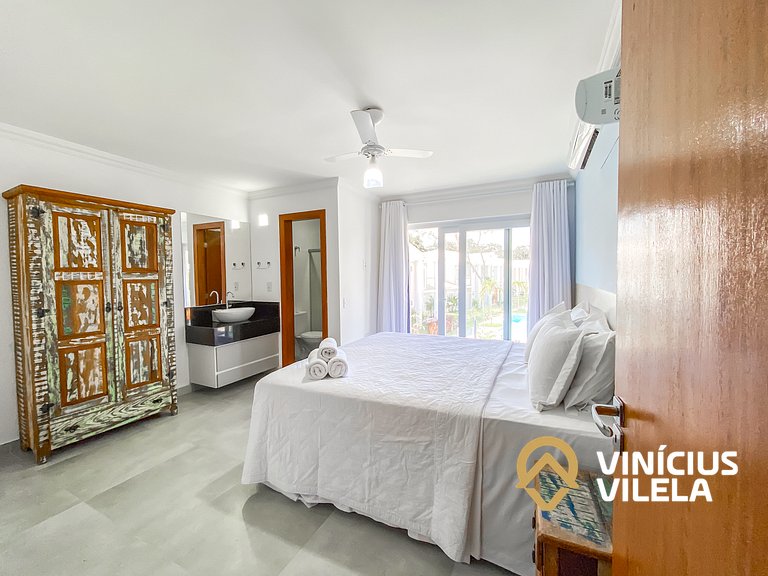 Casa com 3 suítes, sala climatizada, área gourmet privativa,