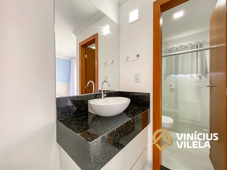 Casa com 3 suítes, sala climatizada, área gourmet privativa,