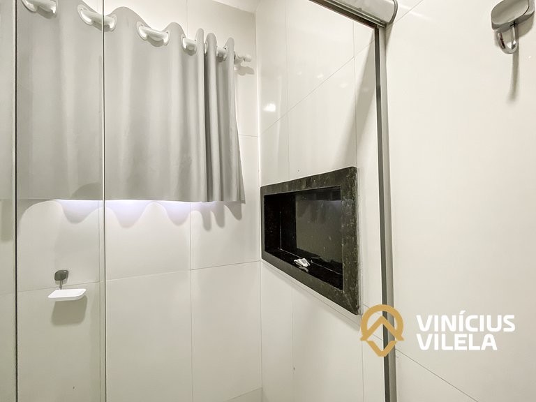 Casa com 3 suítes, sala climatizada, área gourmet privativa,