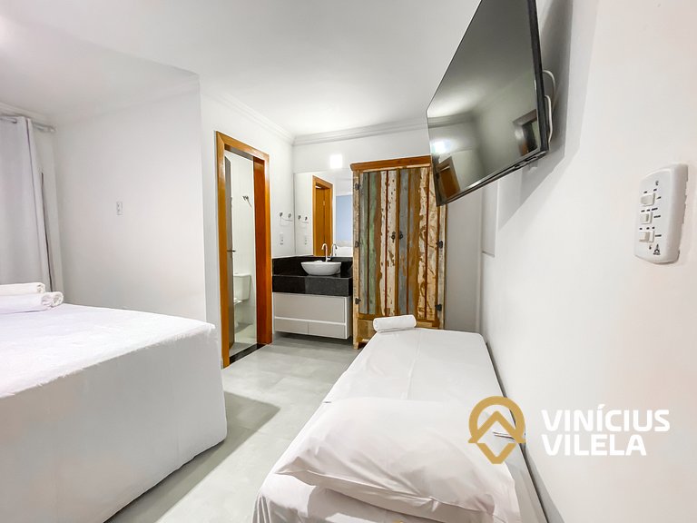 Casa com 3 suítes, sala climatizada, área gourmet privativa,