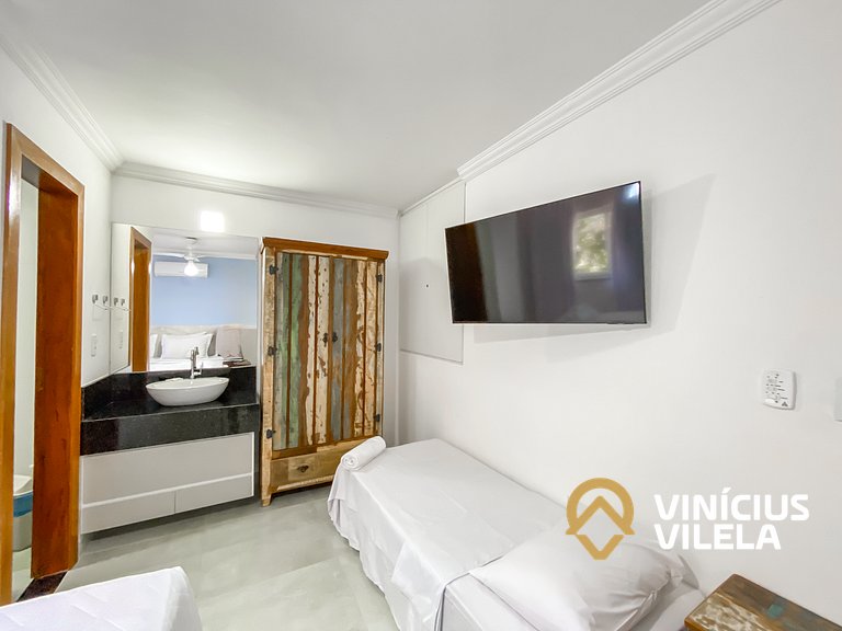 Casa com 3 suítes, sala climatizada, área gourmet privativa,