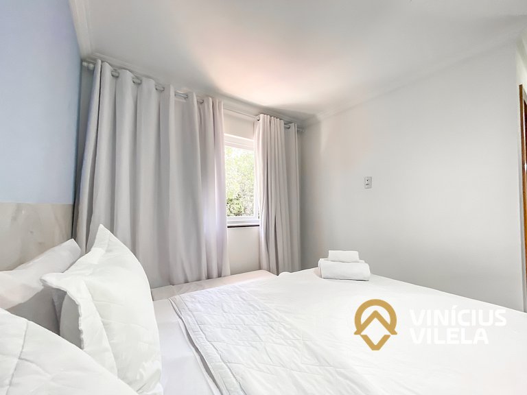 Casa com 3 suítes, sala climatizada, área gourmet privativa,