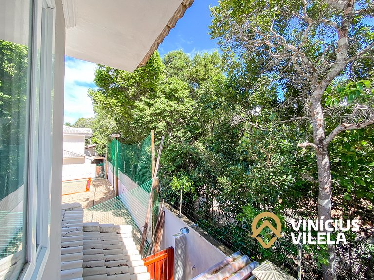 Casa com 3 suítes, sala climatizada, área gourmet privativa,