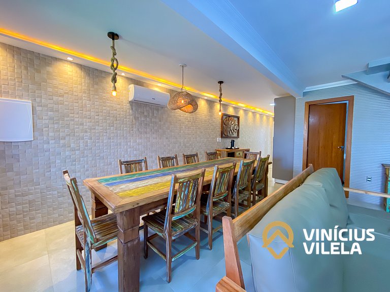 Casa com 3 suítes, sala climatizada, área gourmet privativa,