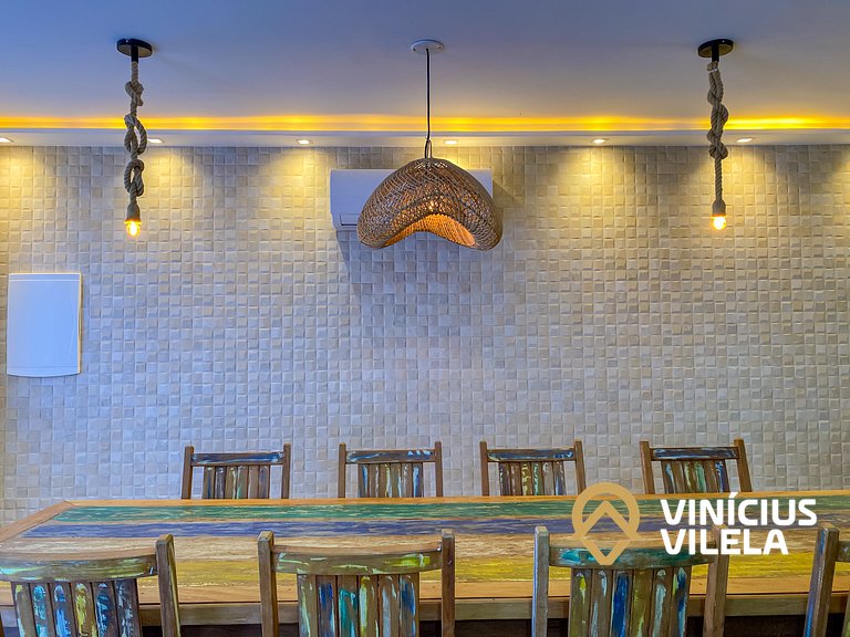 Casa com 3 suítes, sala climatizada, área gourmet privativa,