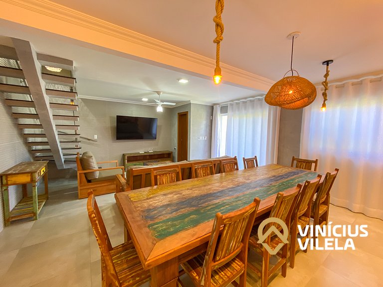 Casa com 3 suítes, sala climatizada, área gourmet privativa,