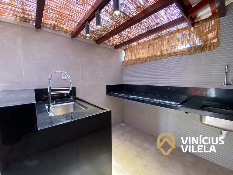 Casa com 3 suítes, sala climatizada, área gourmet privativa,