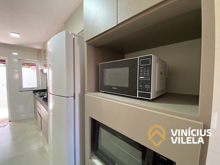 Casa com 3 suítes, sala climatizada, área gourmet privativa,
