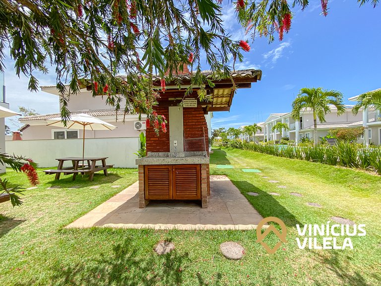 Casa toda climatizada com 2 suítes, gourmet privativo e inte