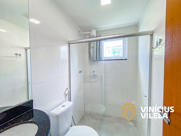 Casa toda climatizada com 2 suítes, gourmet privativo e inte