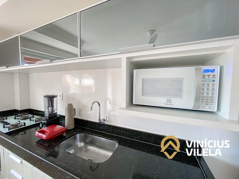 Casa toda climatizada com 2 suítes, gourmet privativo e inte