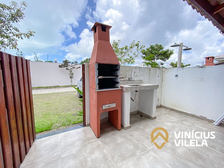 Casa toda climatizada com 2 suítes, gourmet privativo e inte