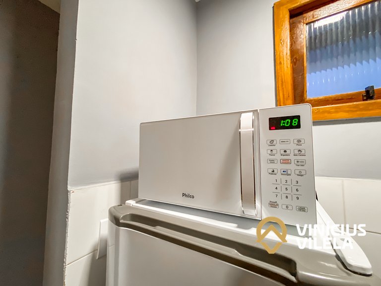 Apê térreo 1 quarto com ar, sala, cozinha completa