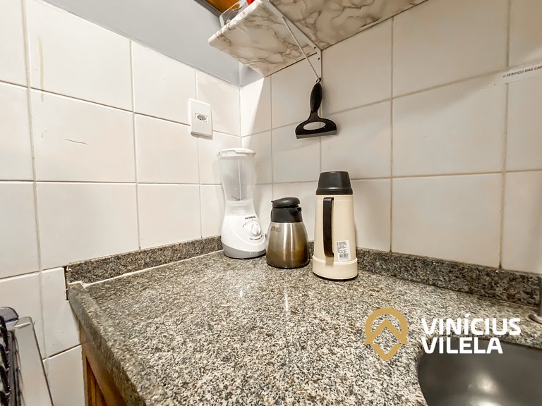 Apê térreo 1 quarto com ar, sala, cozinha completa