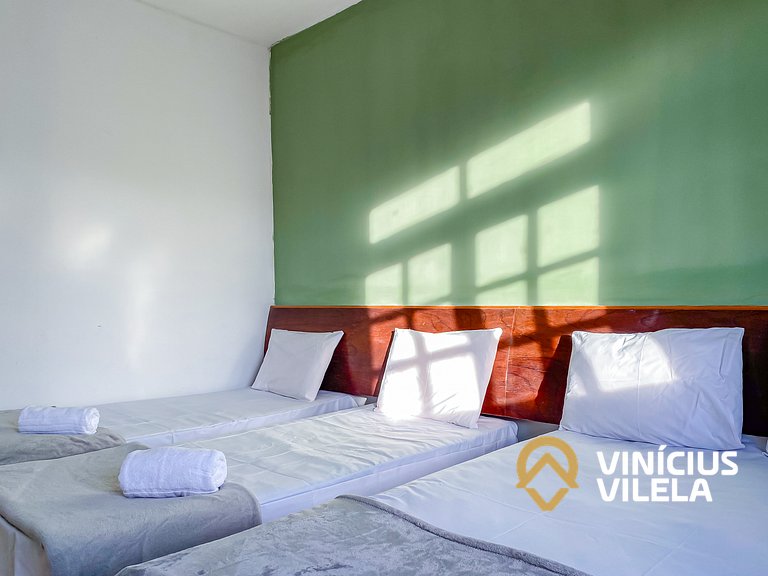 Apto pav. superior 1 quarto frente praia Taperapuã