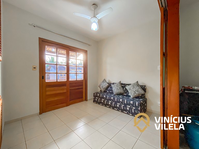 Apto pav. superior 1 quarto frente praia Taperapuã