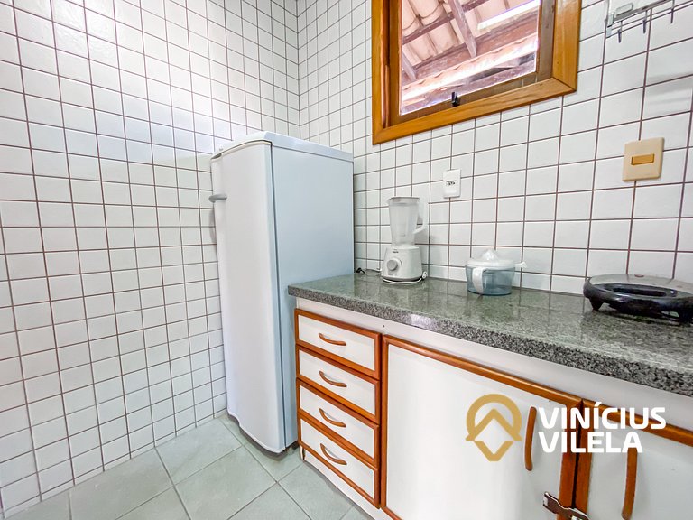 Apto pav. superior 1 quarto frente praia Taperapuã