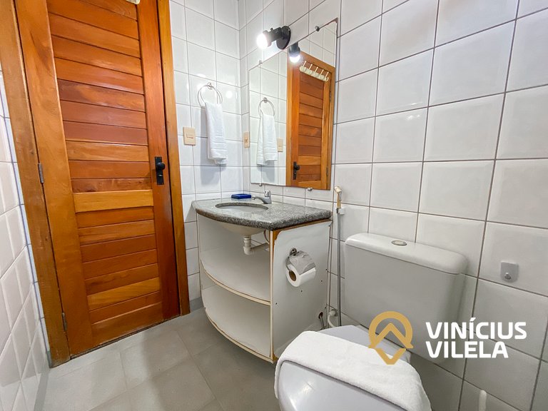 Apto pav. superior 1 quarto frente praia Taperapuã