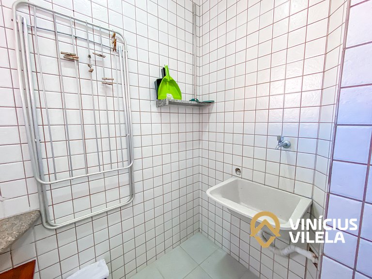 Apto pav. superior 1 quarto frente praia Taperapuã