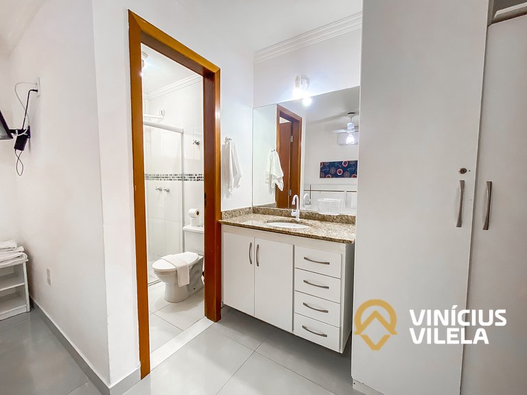 Flat 1 suíte, sala climatizada praia de Taperapuã