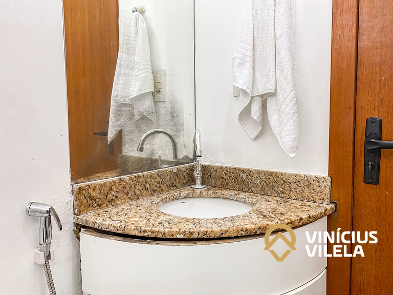 Flat 1 suíte, sala climatizada praia de Taperapuã