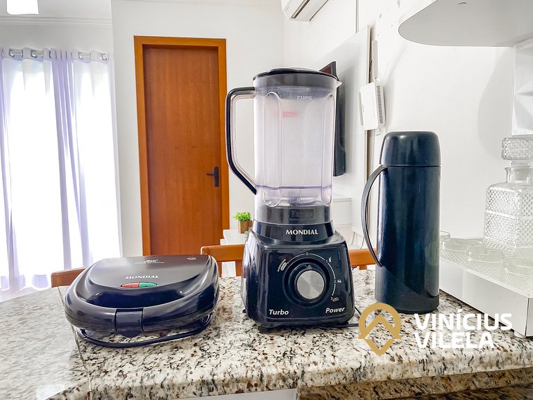 Flat 1 suíte, sala climatizada praia de Taperapuã