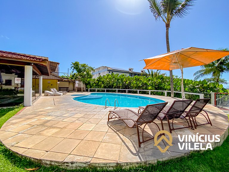 Apto 1 quarto, frente a praia de Taperpuã, condomínio com Pi