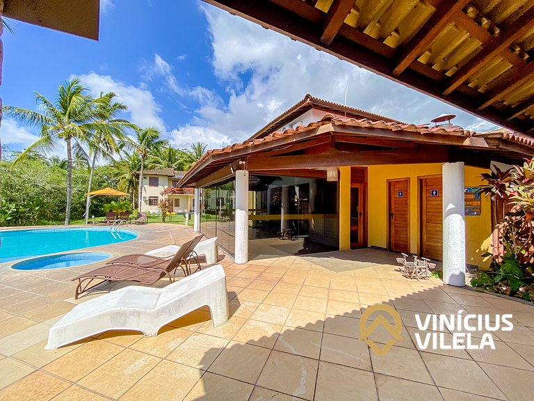 Apartamento frente mar em Taperapuã com piscina