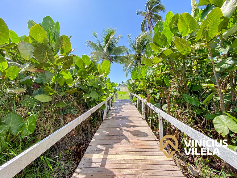 Apartamento frente mar em Taperapuã com piscina