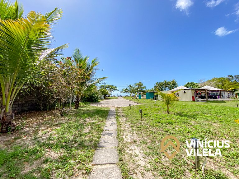 Apto 1 quarto, frente a praia de Taperpuã, condomínio com Pi