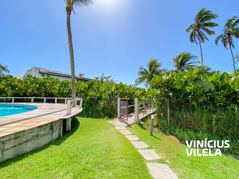Apartamento frente mar em Taperapuã com piscina