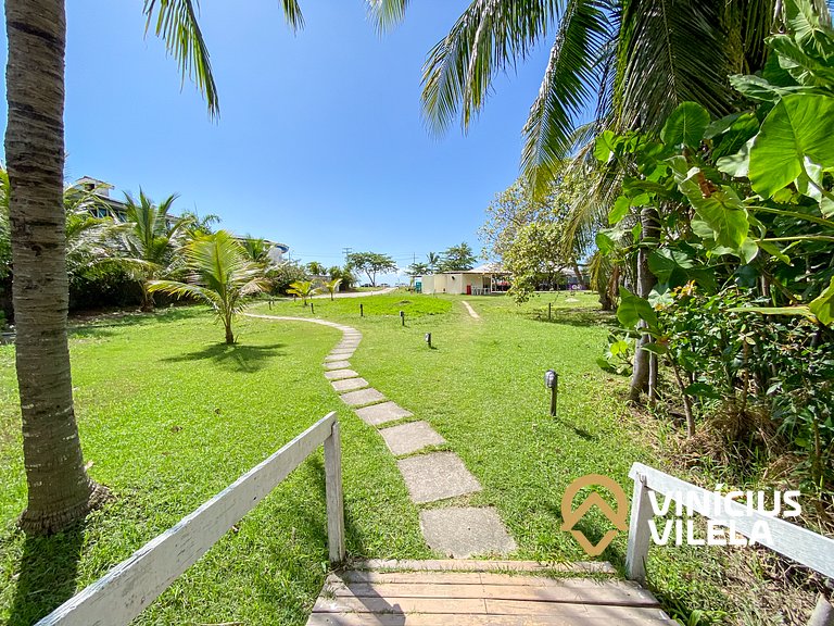 Apartamento frente mar em Taperapuã com piscina