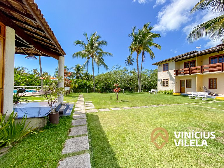 Apartamento frente mar em Taperapuã com piscina