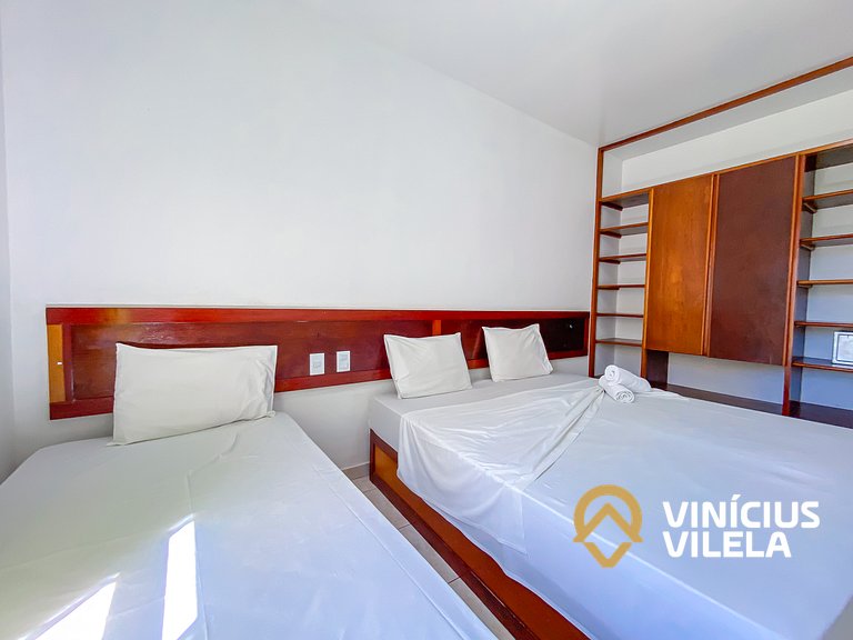 Flat 1 com quarto pavimento superior no condomínio Boulevard