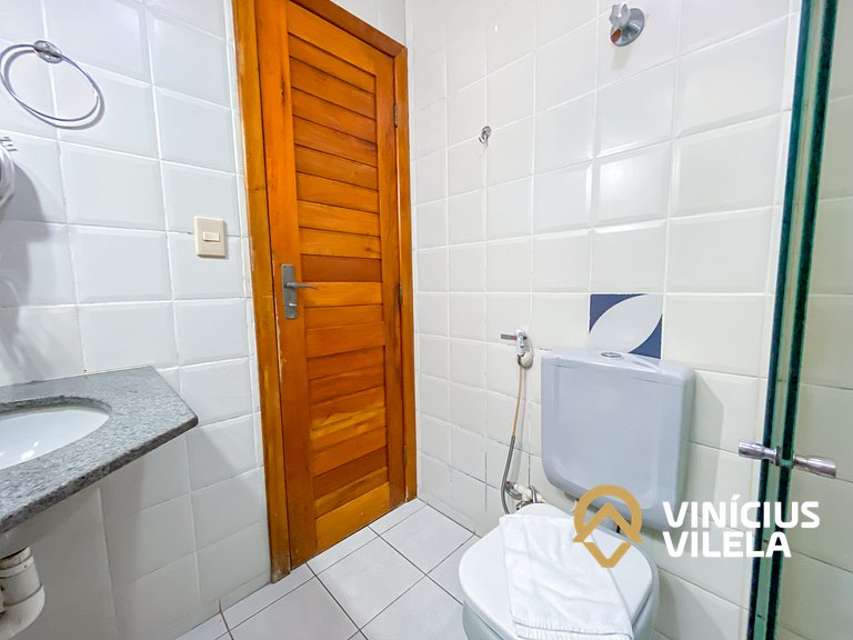 Flat 1 com quarto pavimento superior no condomínio Boulevard