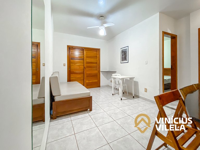 Flat 1 com quarto pavimento superior no condomínio Boulevard